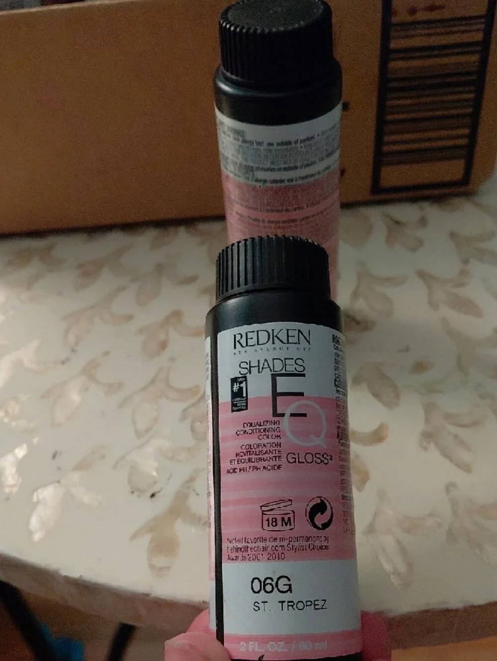 Redken Shades Gloss 06G St. Tropez - 2 2oz Bottles Of Redken Color - Picture 2 of 2